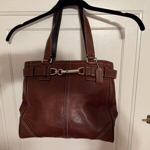COACH HAMPTON SIGNATURE SATCHEL TOTE BAG in Dark brown with white stitching